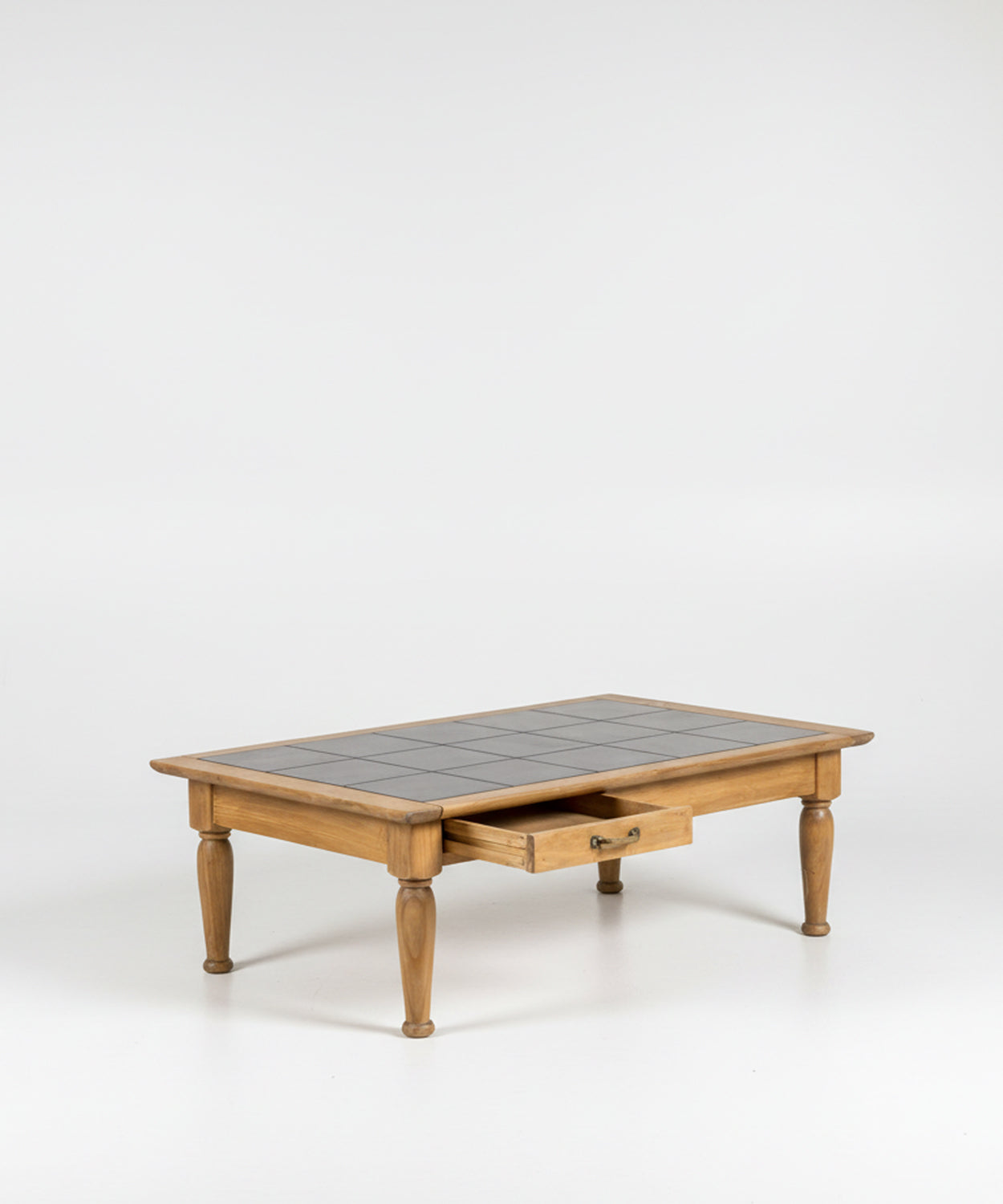 Mesa de centro rústica de madera