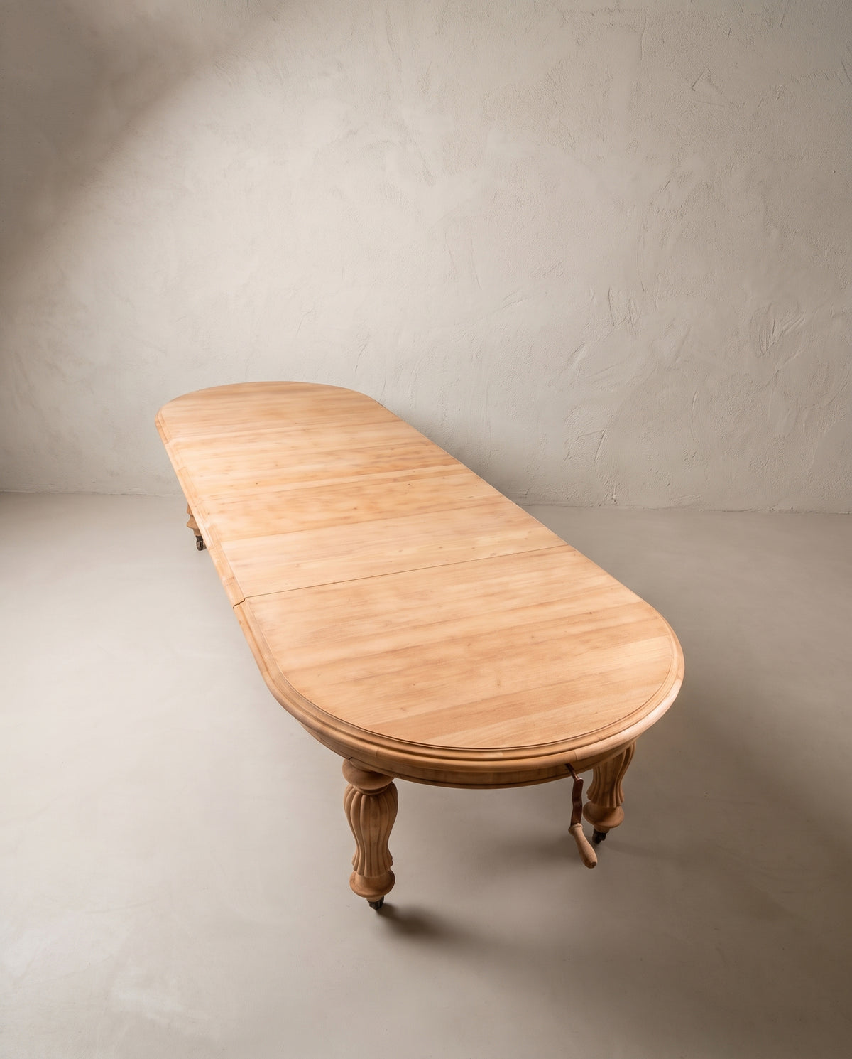 Mesa de Comedor Extensible de Caoba con Manivela | Estilo Victoriano, hasta 386 cm