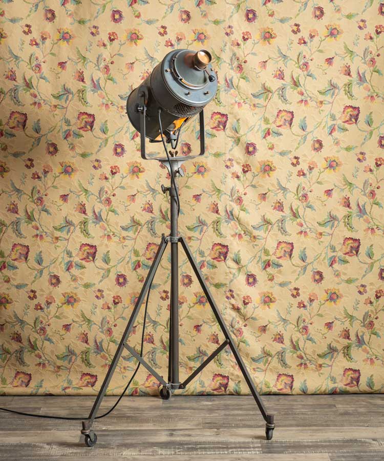 Foco de pie Kodak antiguo - Antique arte y decoracion
