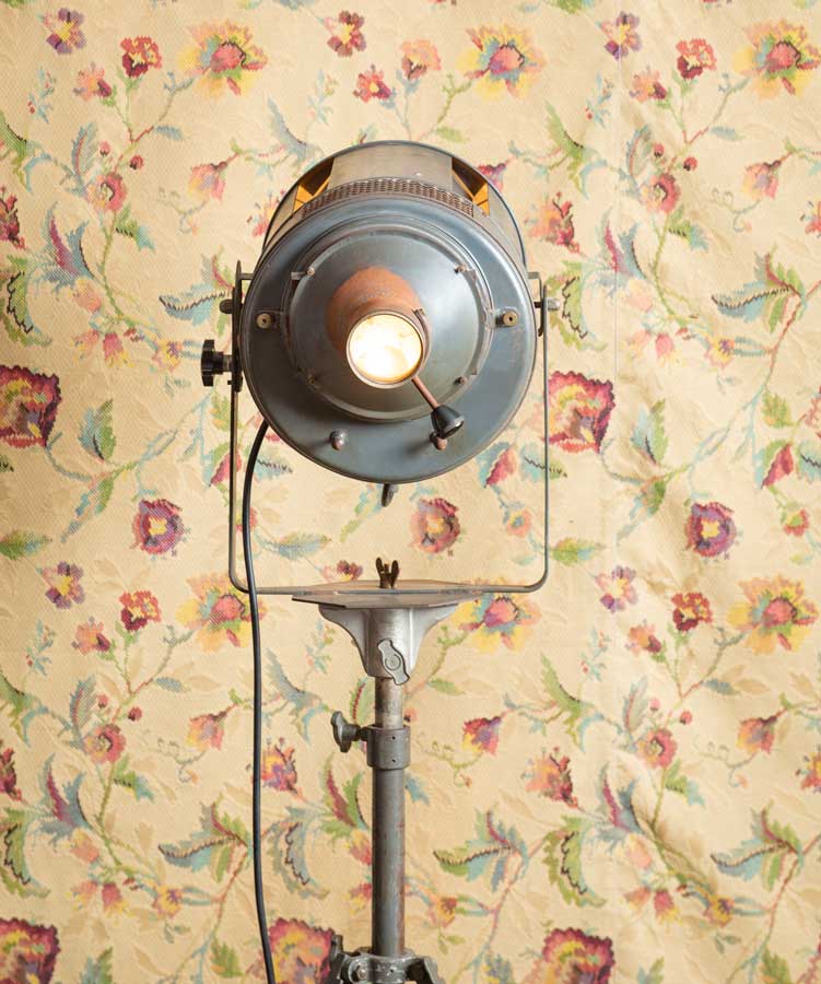 Foco de pie Kodak antiguo - Antique arte y decoracion