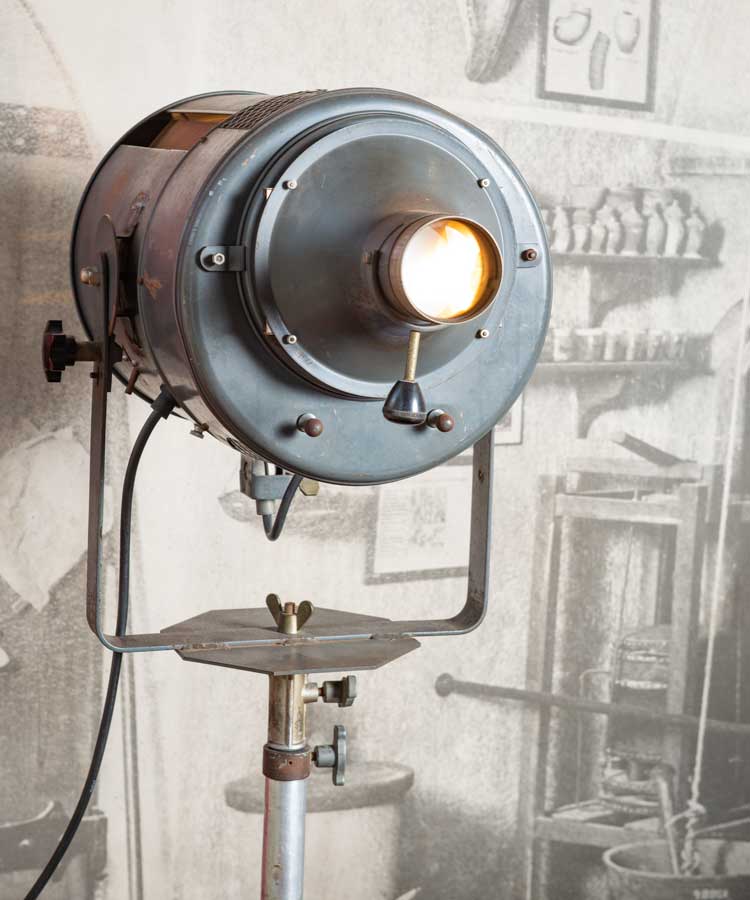 Foco Kodak francés antiguo - Antique arte y decoracion
