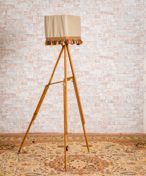 Lámpara caballete antiguo - Antique arte y decoracion