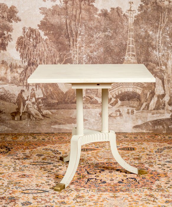 Mesa auxiliar antigua Caballé - Antique arte y decoracion