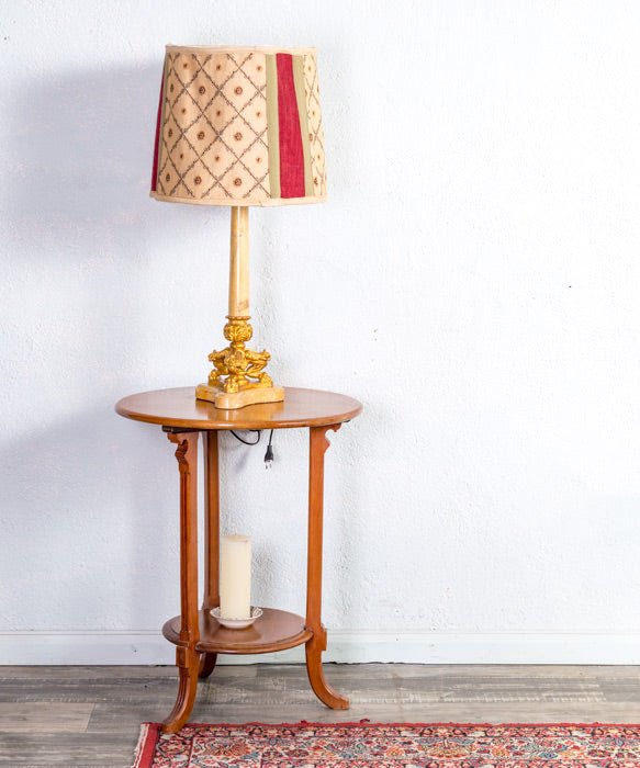 Mesa auxiliar antigua de cedro - Antique arte y decoracion