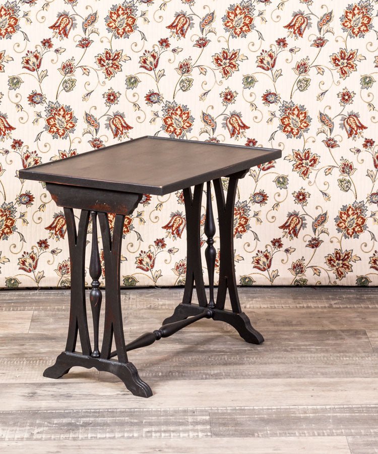 Mesa auxiliar antigua restaurada ninette - Antique arte y decoracion