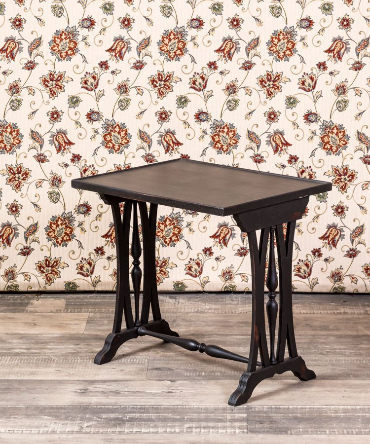 Mesa auxiliar antigua restaurada ninette - Antique arte y decoracion