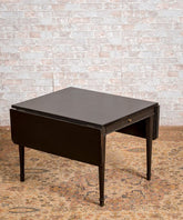 Mesa baja con alas Simonette - Antique arte y decoracion