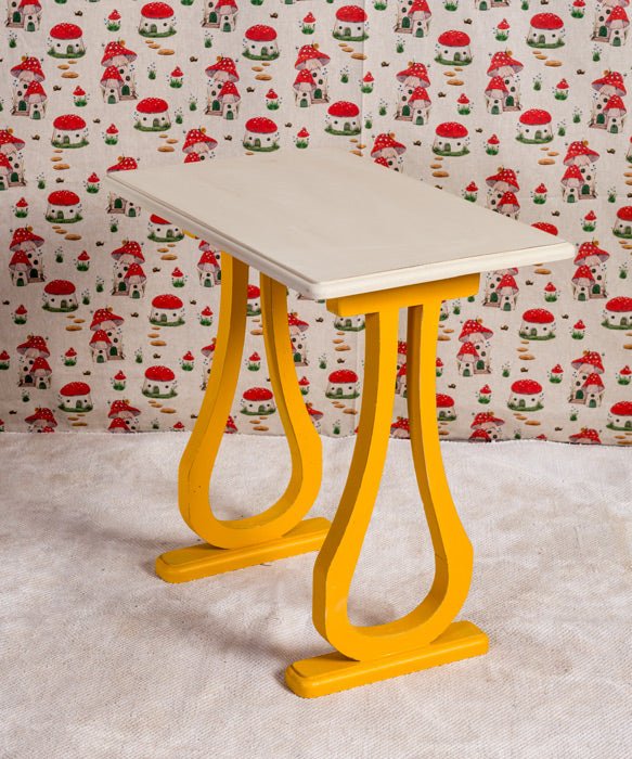 Mesita restaurada La Provenza - Antique arte y decoracion