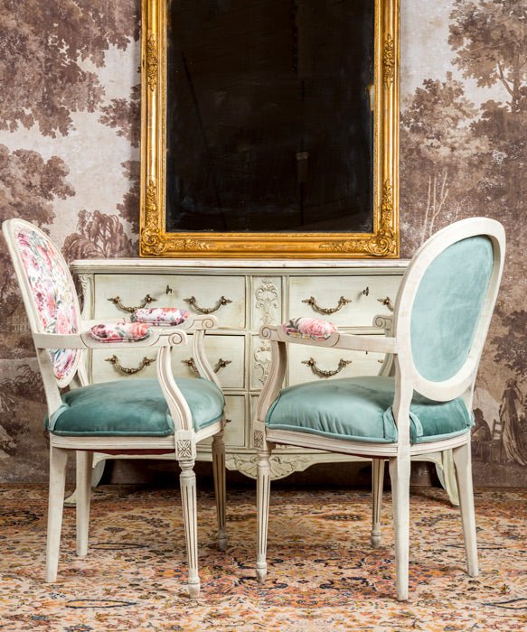 Pareja de sillones estilo Luis XVI - Antique arte y decoracion