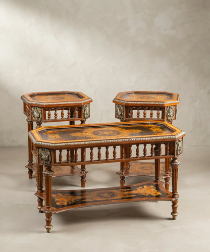 Conjunto de mesas con marquetería floral y bronces estilo Napoleón III — Antique Arte y Decoración
