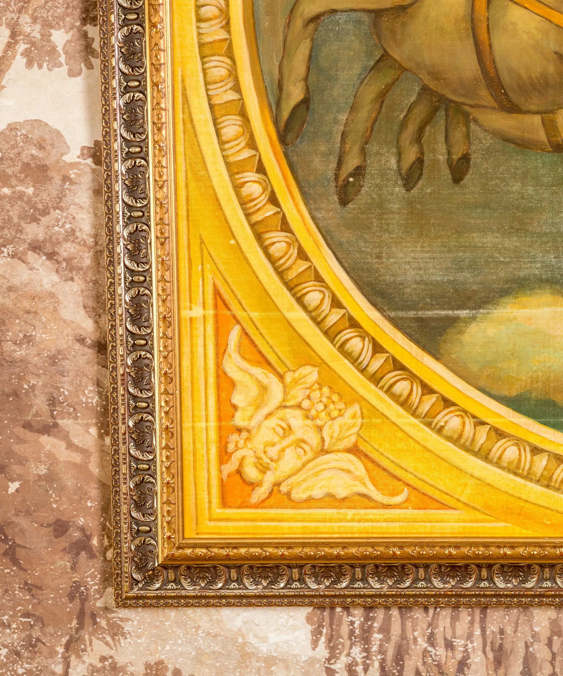 Detalle grutesco y guirnalda dorada en esquina de cuadro clásico al óleo — Antique Arte y Decoración