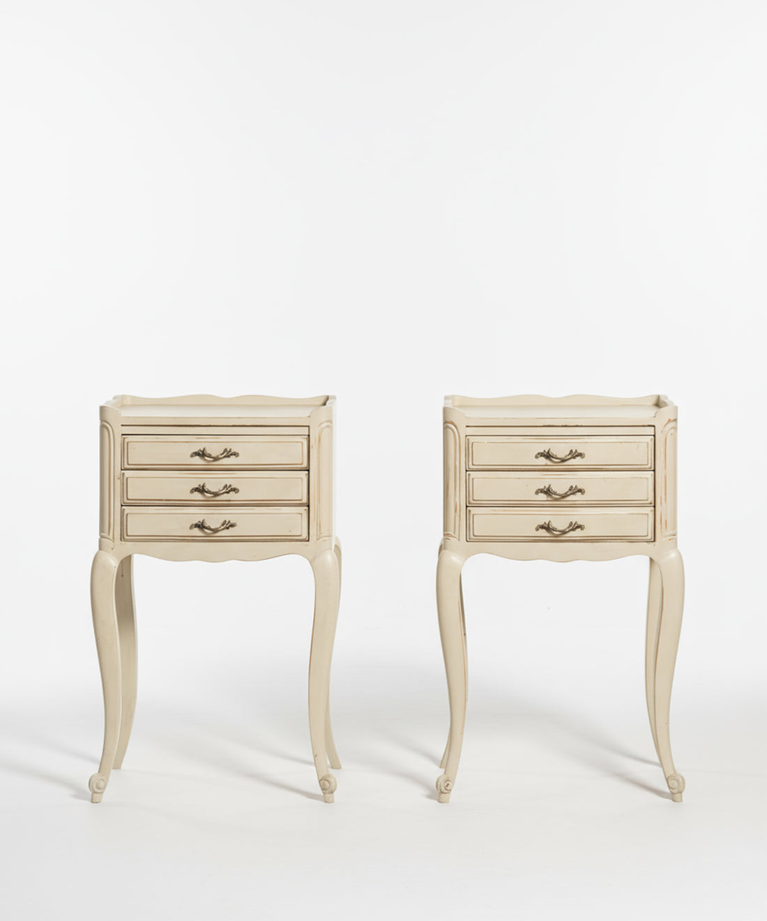 Pareja de mesitas de noche Naise