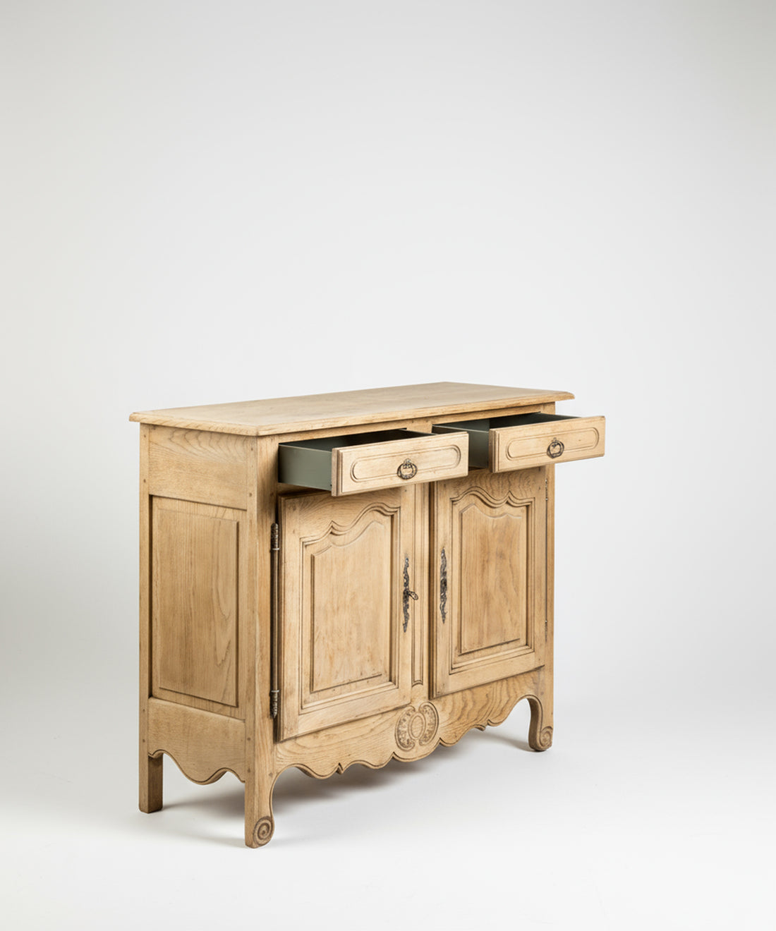 Aparador francés provenzal de roble