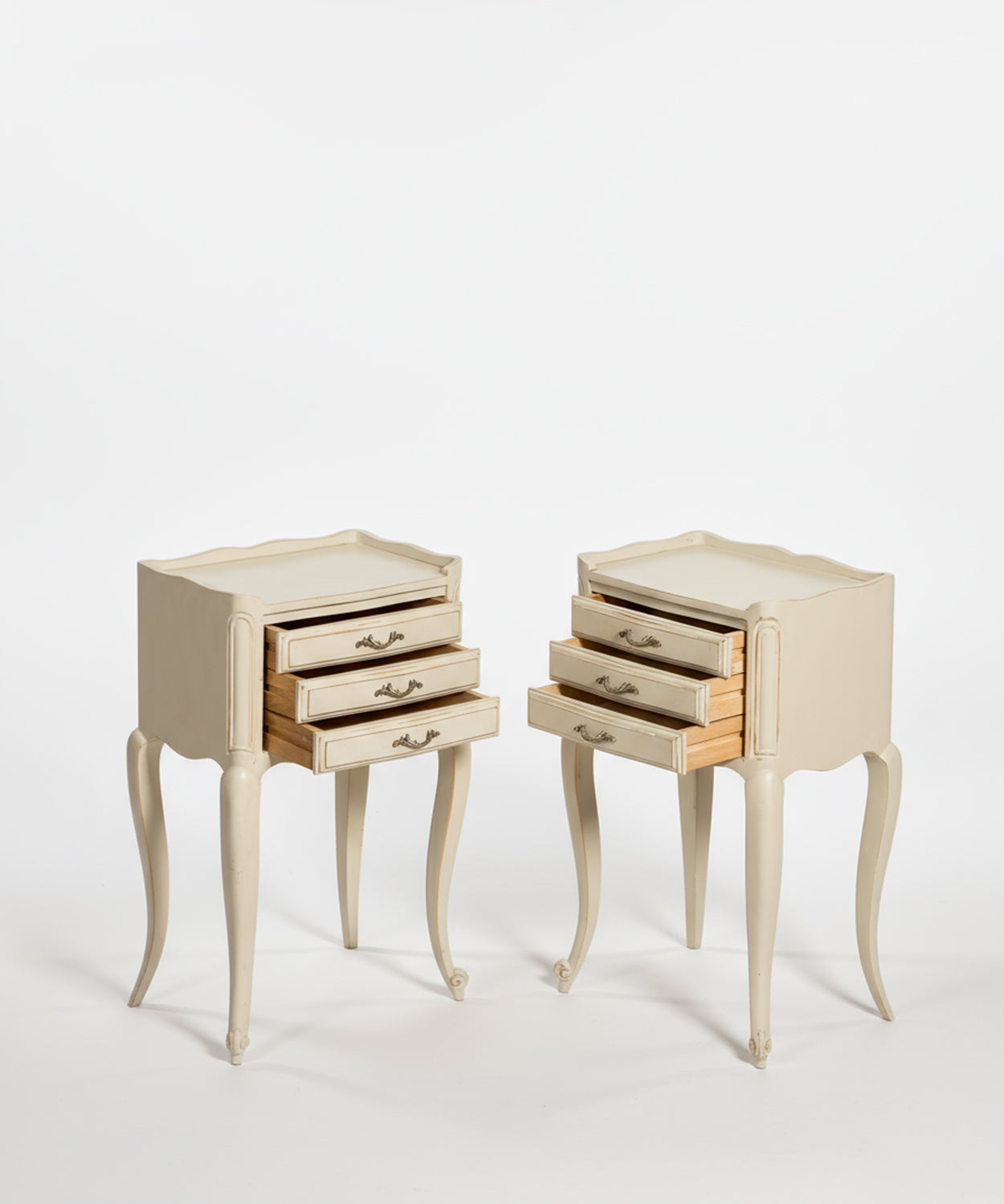 Pareja de mesitas de noche Naise