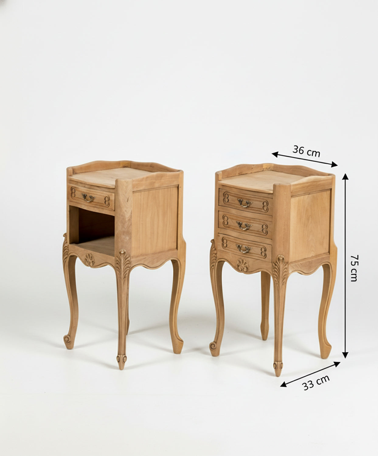 Pareja de mesitas Luis XV