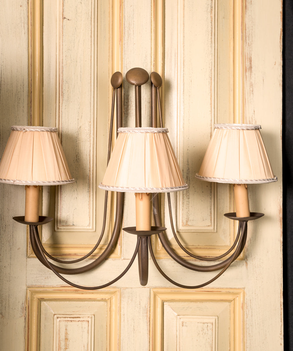 Three-arm wall light