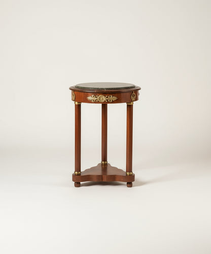 Mesa Imperio antigua