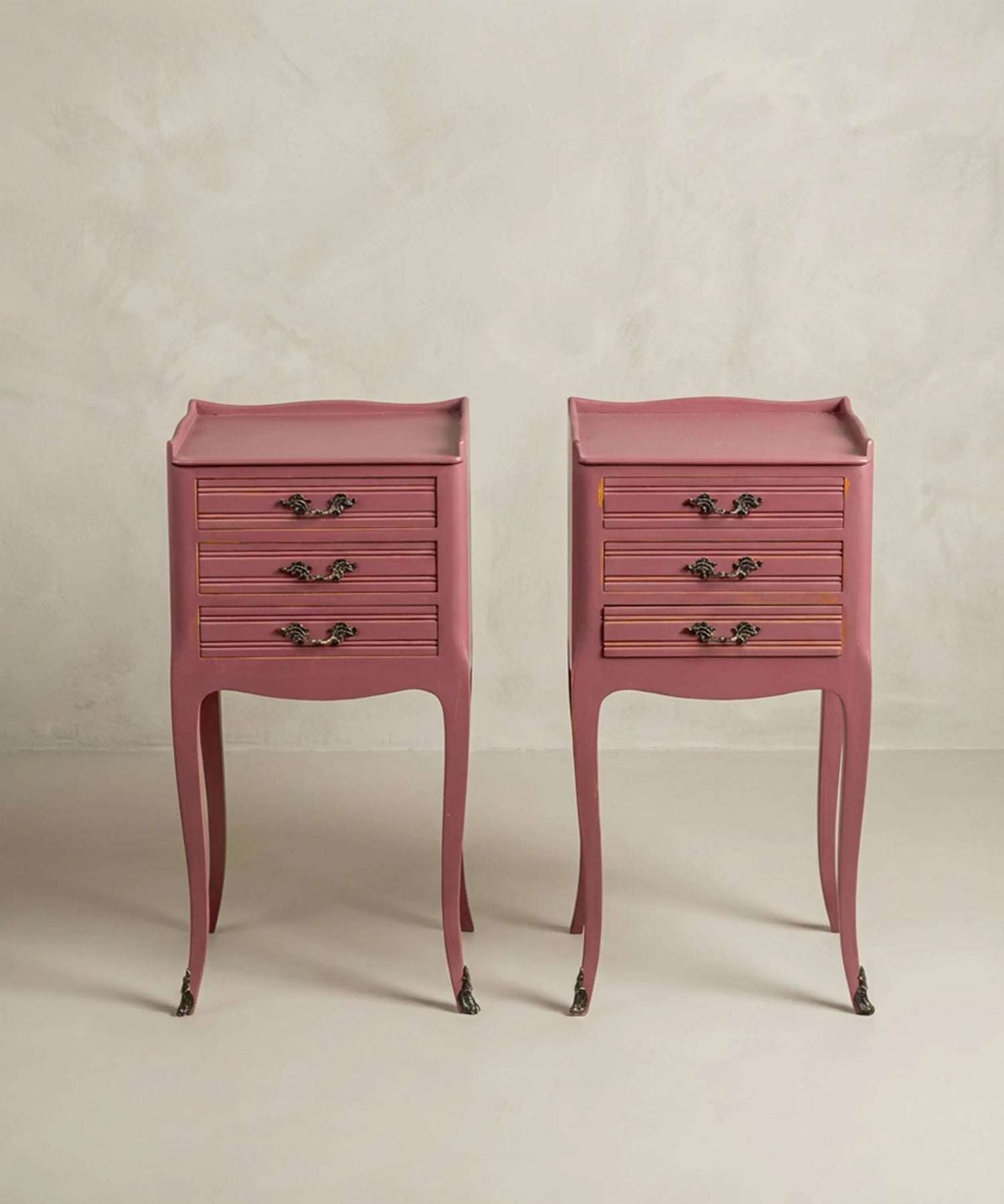 Pair of Louis XV style bedside tables in mauve