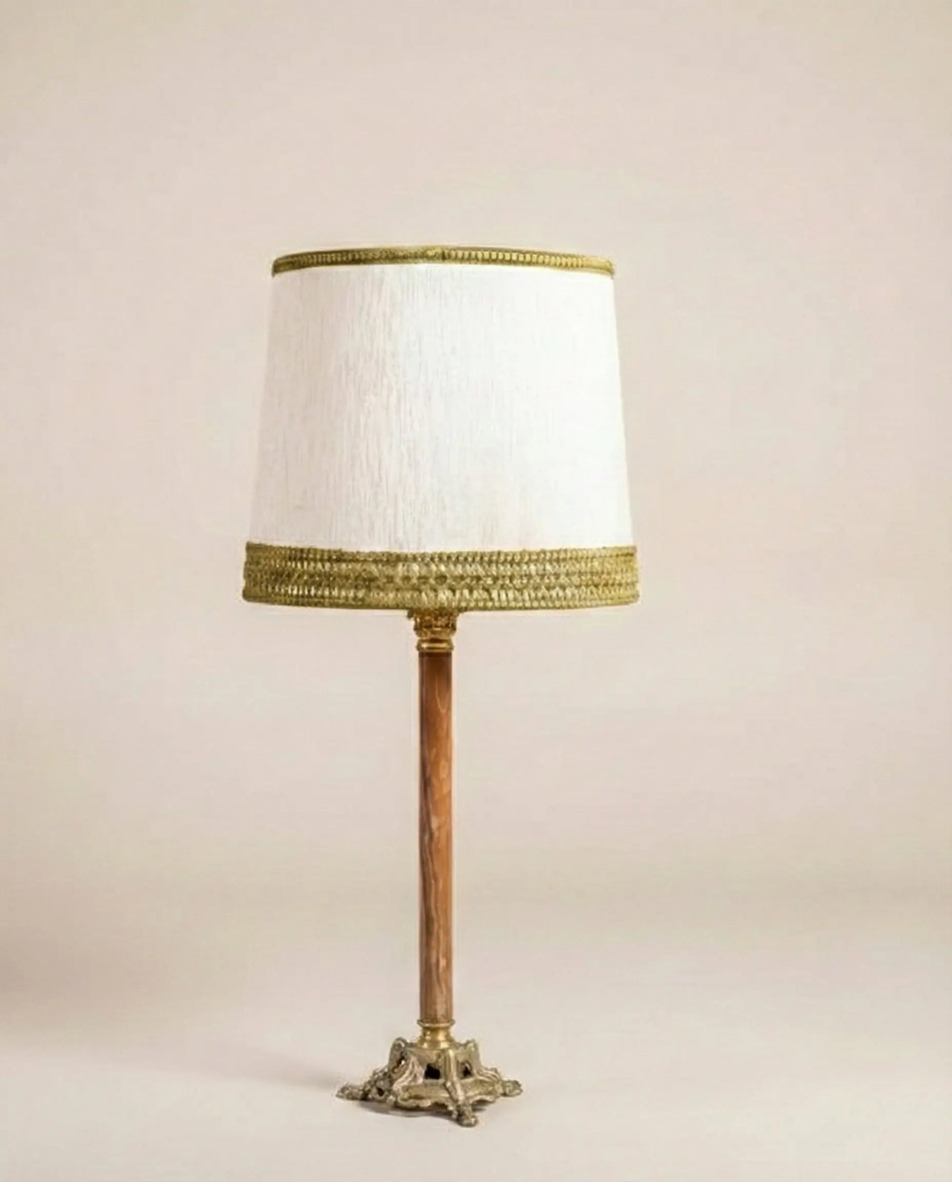 Lámpara mesa antigua Parchemin Antique arte y decoracion