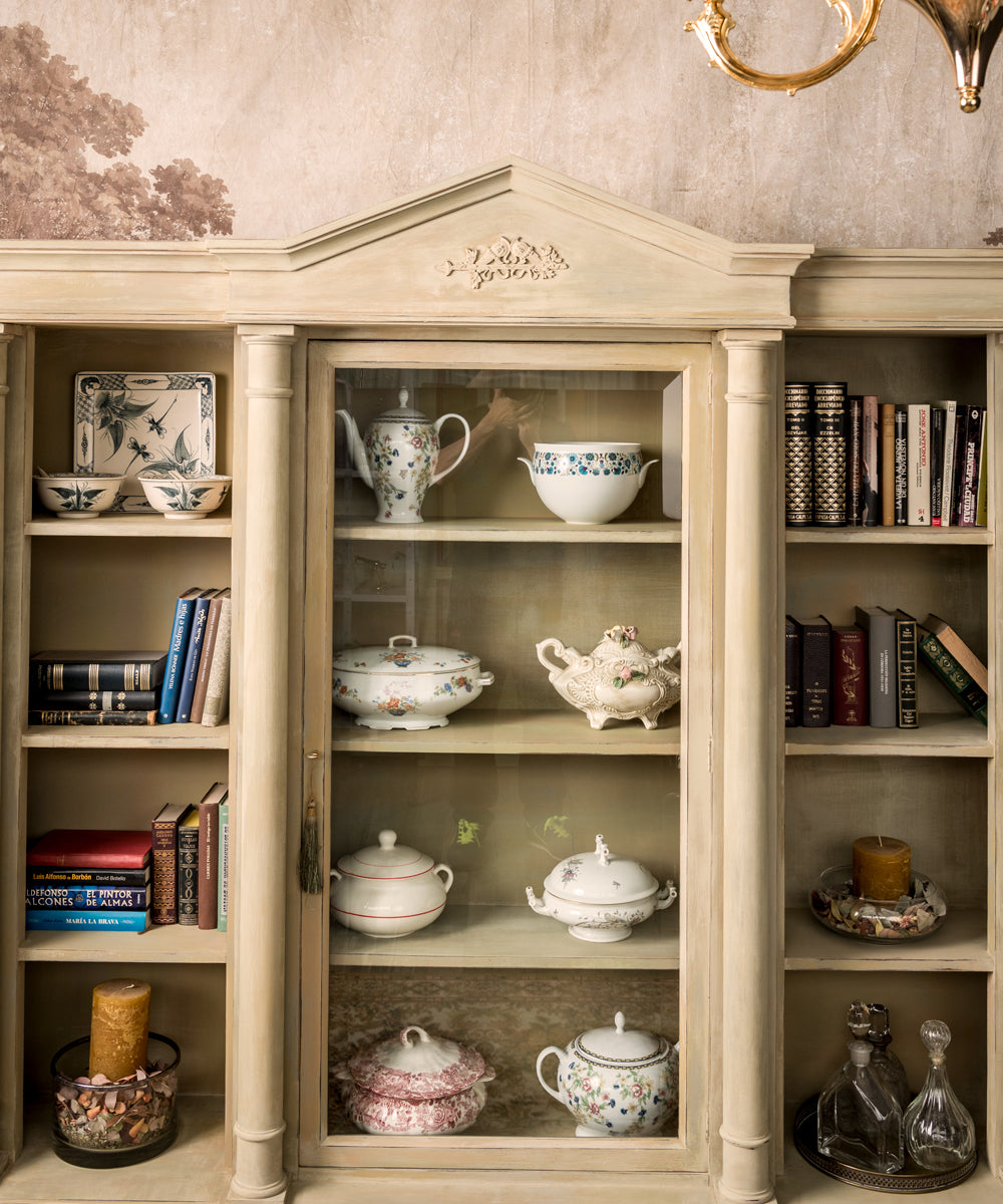 Librería de estilo neoclásico