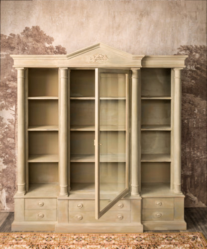 Librería de estilo neoclásico