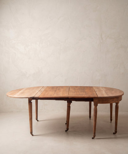 Mesa extensible antigua siglo XIX con dos alargaderas de pino vista lateral — Antique Arte y Decoración