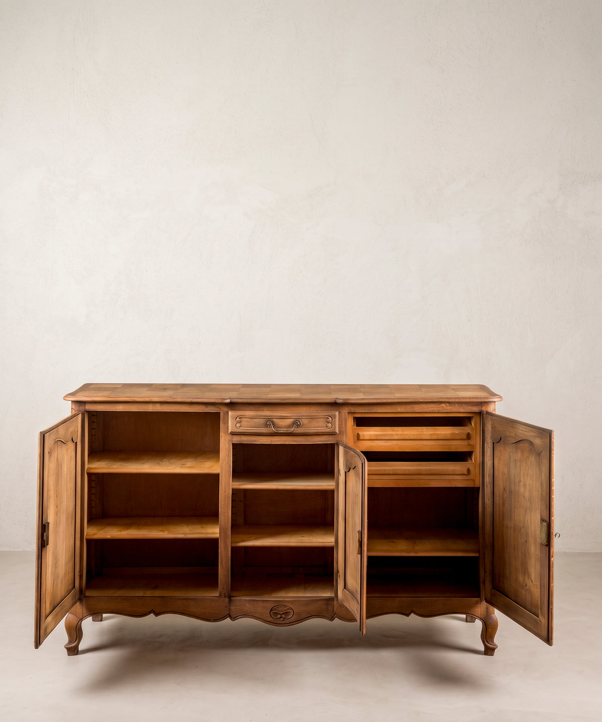 Aparador de Roble con Tablero en Damero | Estilo Luis XV, Francia
