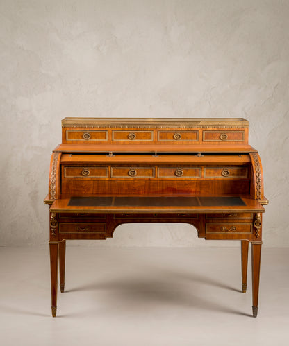 Escritorio de cilindro Luis XVI abierto con cajones interiores y tablero de piel verde — Antique Arte y Decoración