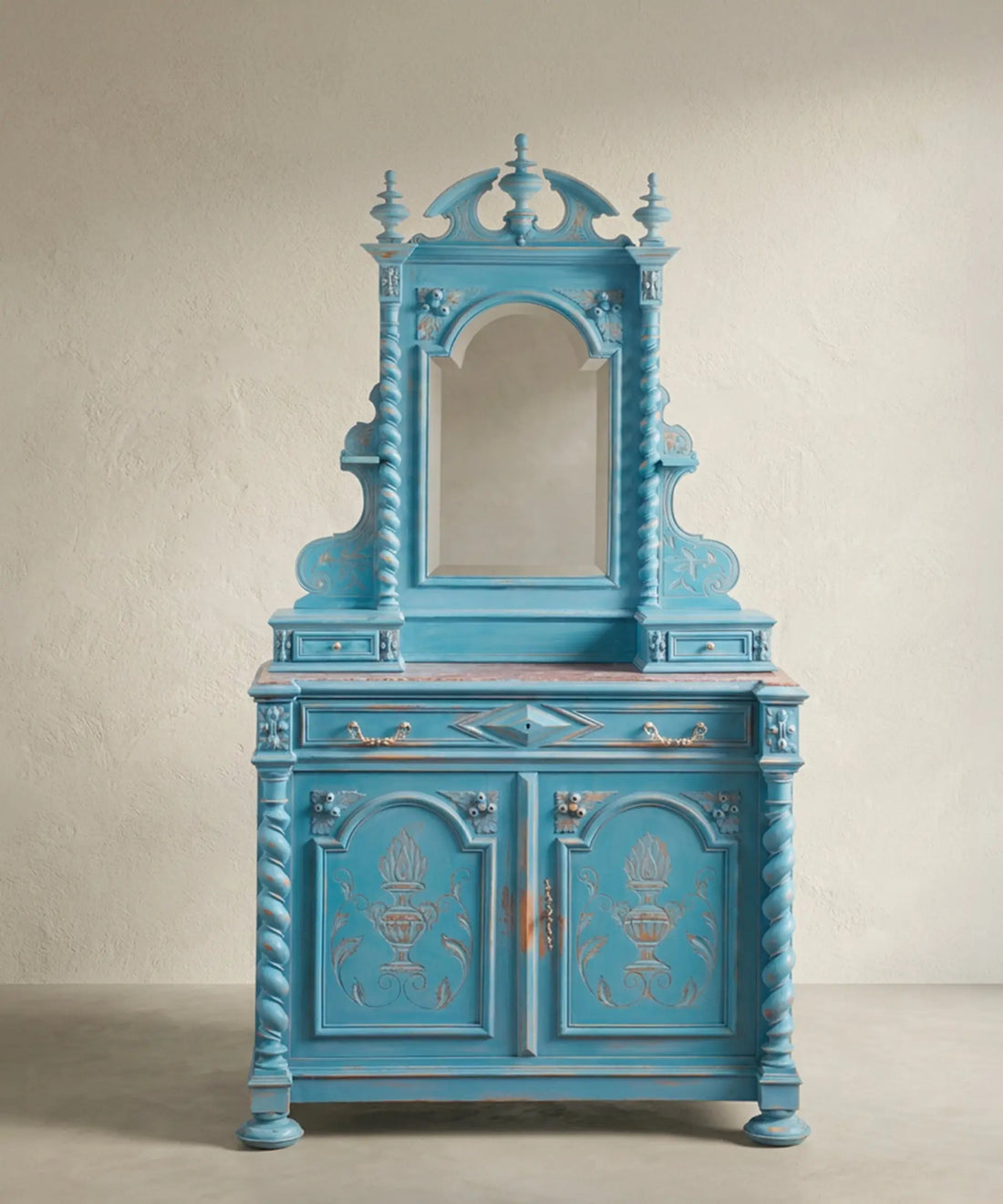 Aparador Antiguo con Espejo y Mármol en Azul Decapé | Estilo Enrique II