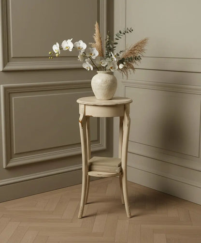 Pedestal peana estilo francés en decapé beige