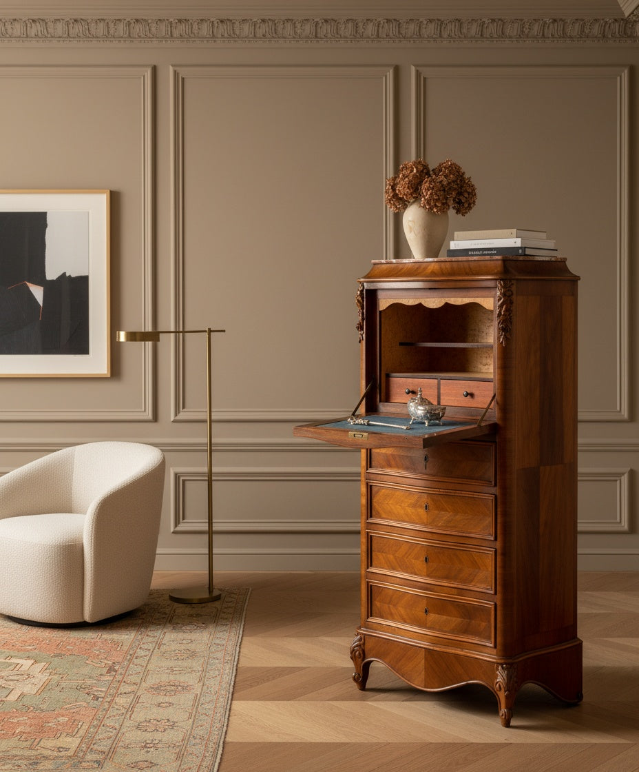 Secrétaire-Semainier Estilo Luis XV en Marquetería de Nogal y Tapa de Mármol