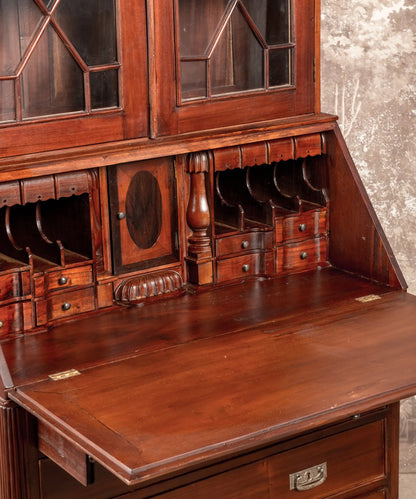 Escritorio secreter inglés con vitrina en caoba