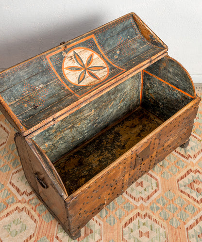 Wooden chest from the 18th century