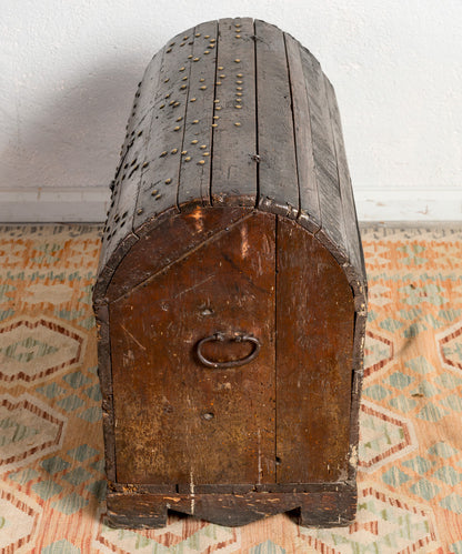 Wooden chest from the 18th century