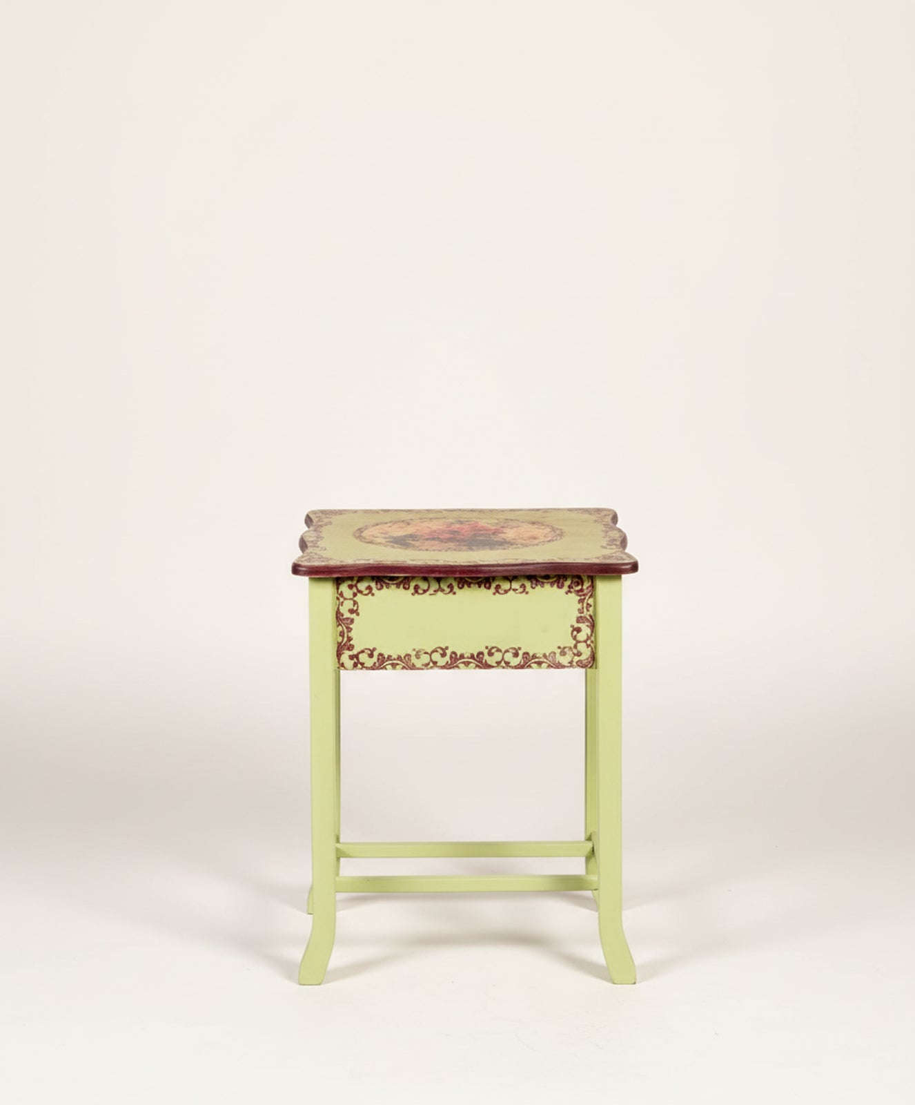 Costurero vintage