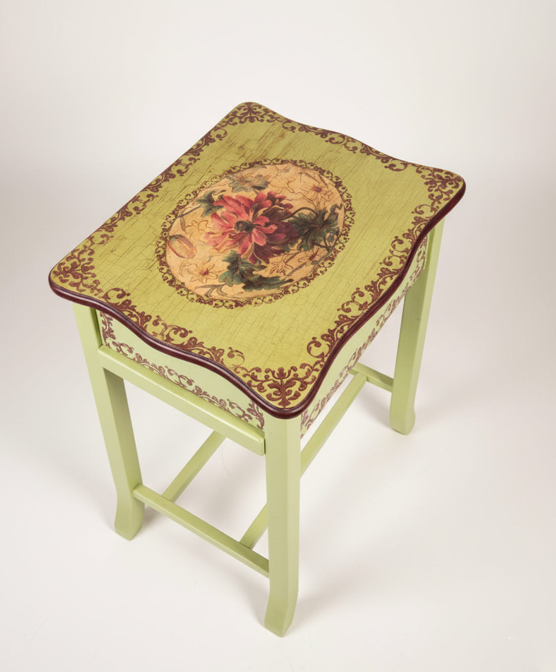 Costurero vintage