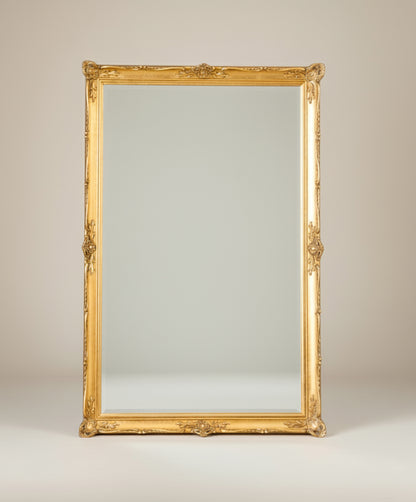 Espejo antiguo de estilo Rococó