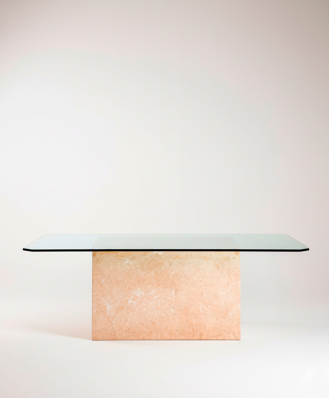 Mesa isla de mármol