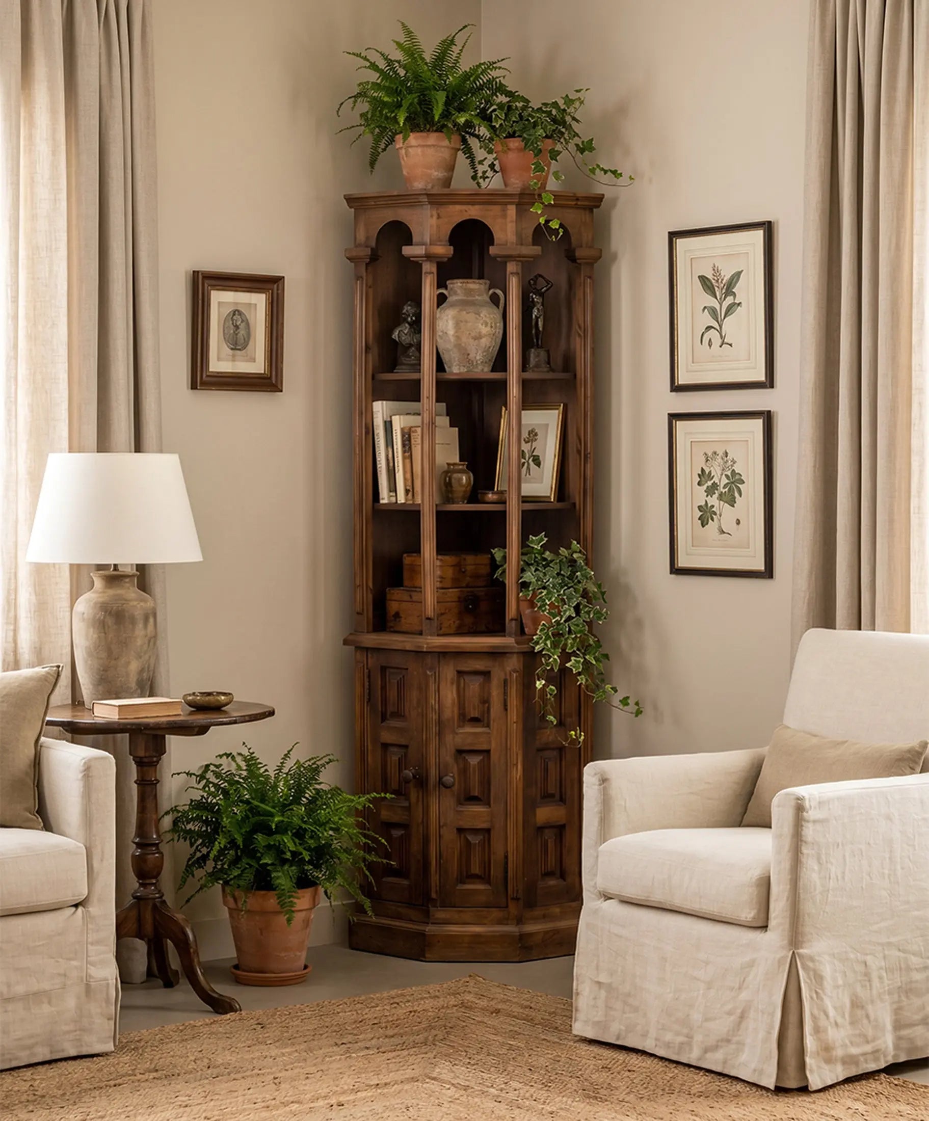 Rinconera de Madera con Arquería y Puertas de Cuarterones | Estilo Castellano