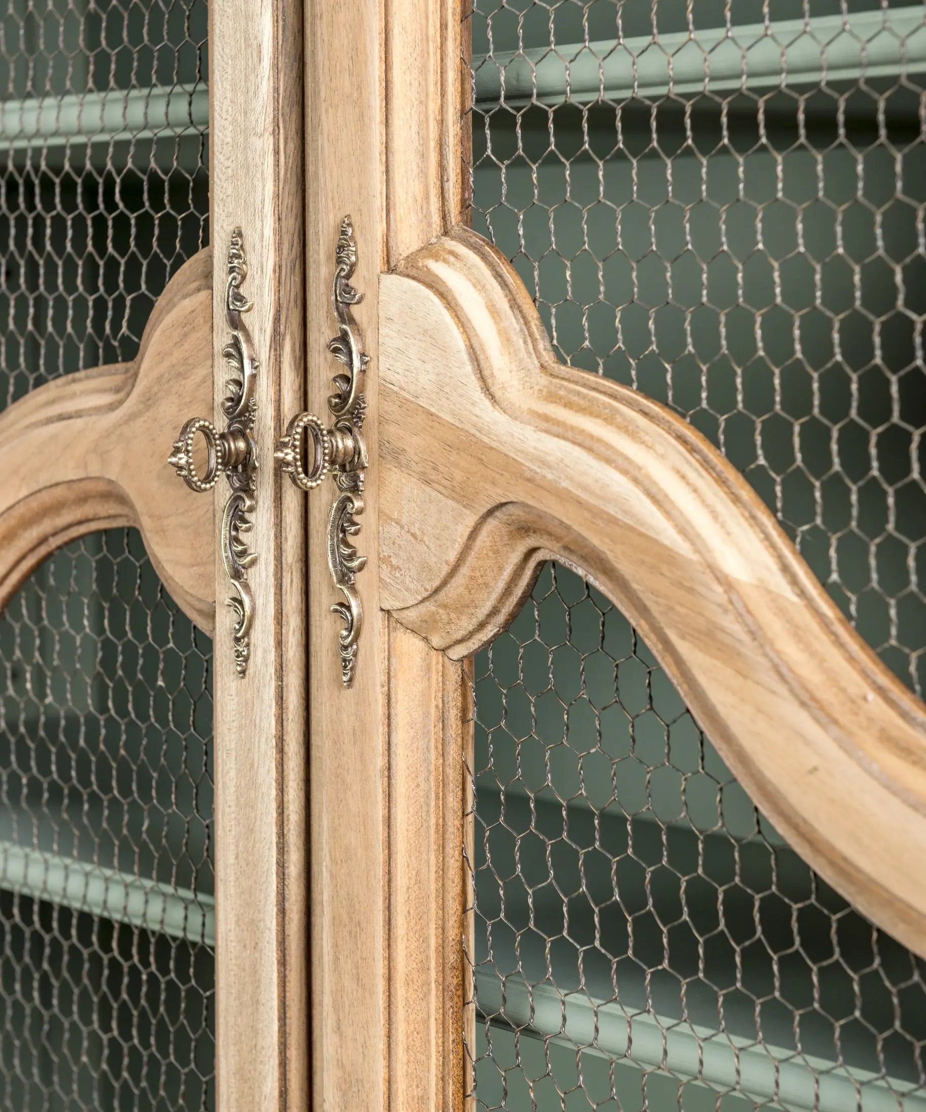 Secreter Vitrina de Madera Lavada con Escritorio Abatible | Estilo Luis XV