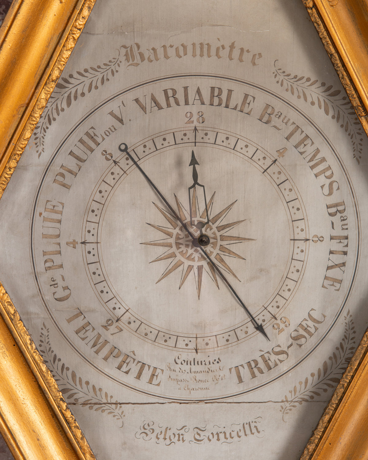 Detalle esfera del barómetro con firma manuscrita Couturier à Charonne, siglo XIX — Antique Arte y Decoración