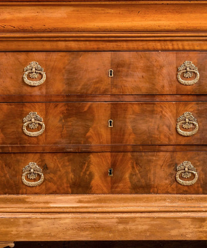 Cómoda antigua de estilo Luis Felipe con tapa de mármol gris (S. XIX) Antique arte y decoracion