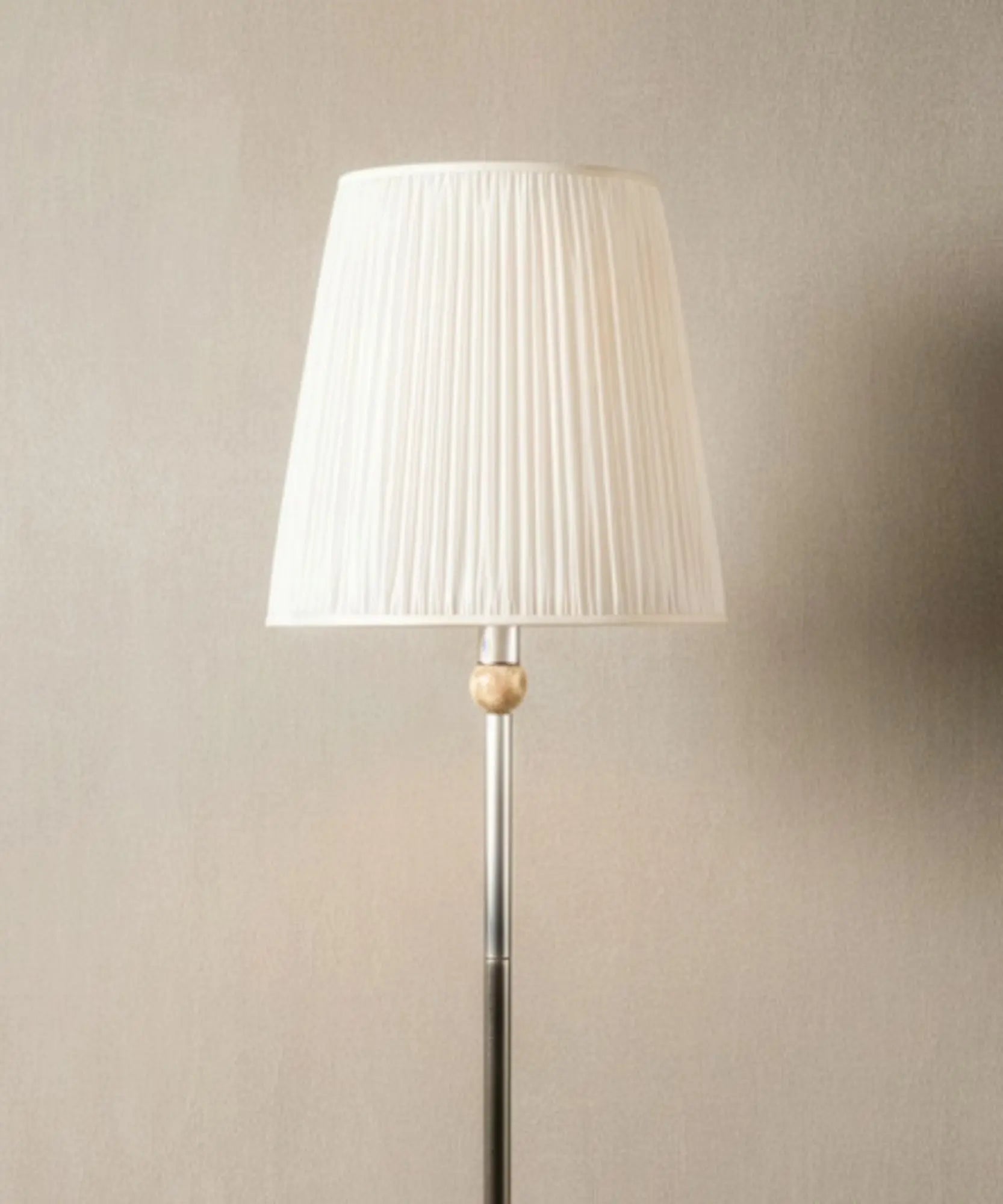Onyx Floor Lamp