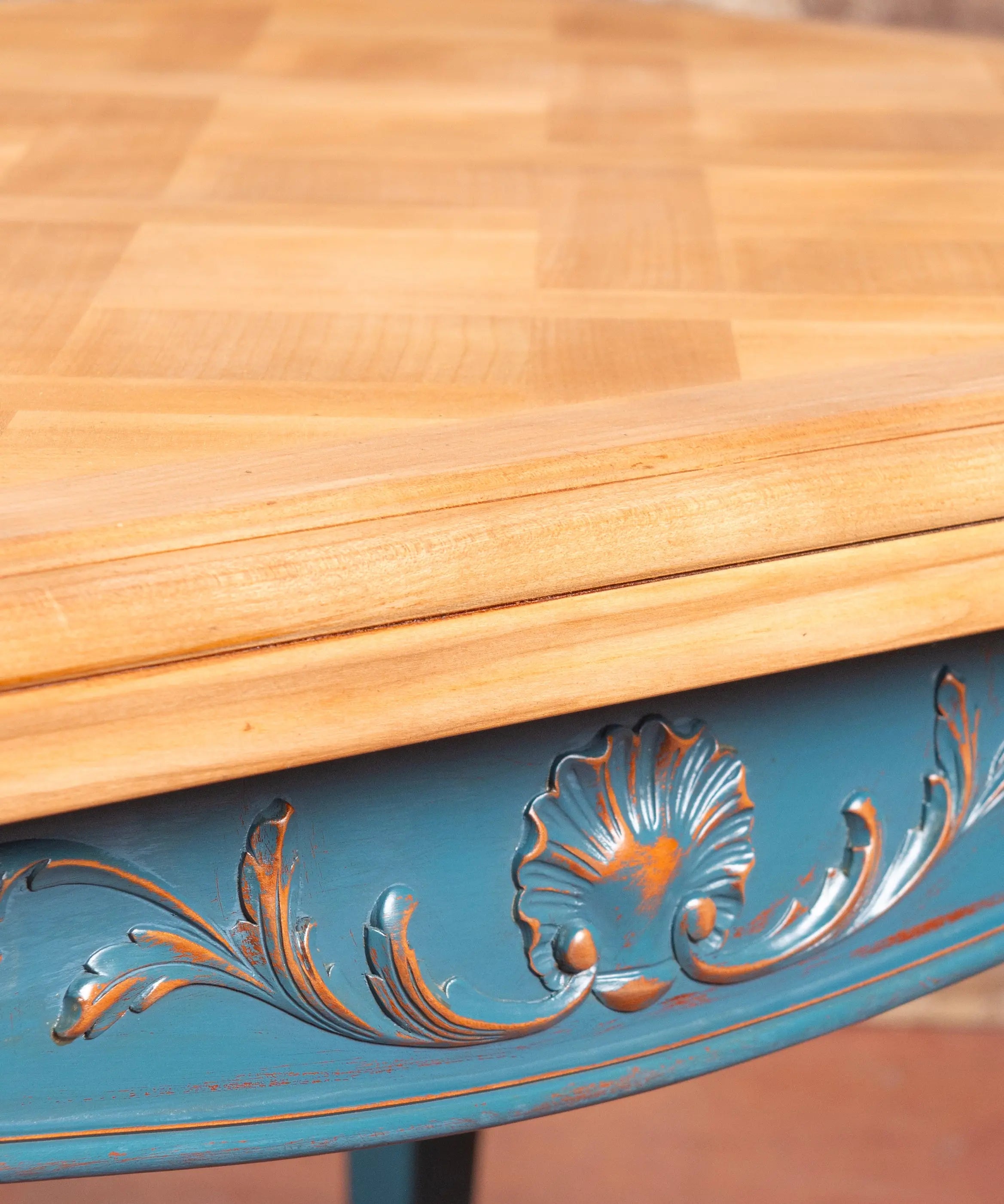 Mesa de Comedor Extensible con Parqué Versalles | Estilo Luis XV en Azul