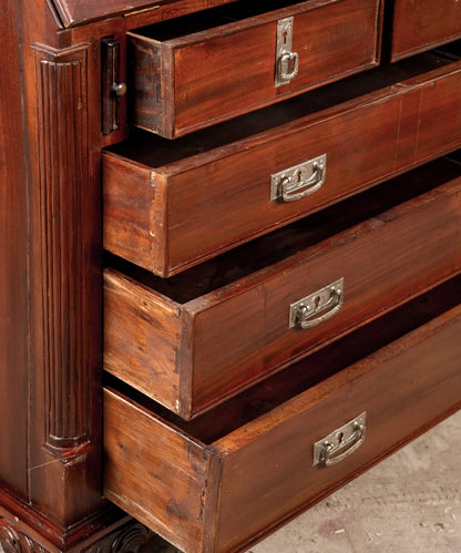 Escritorio secreter inglés con vitrina en caoba