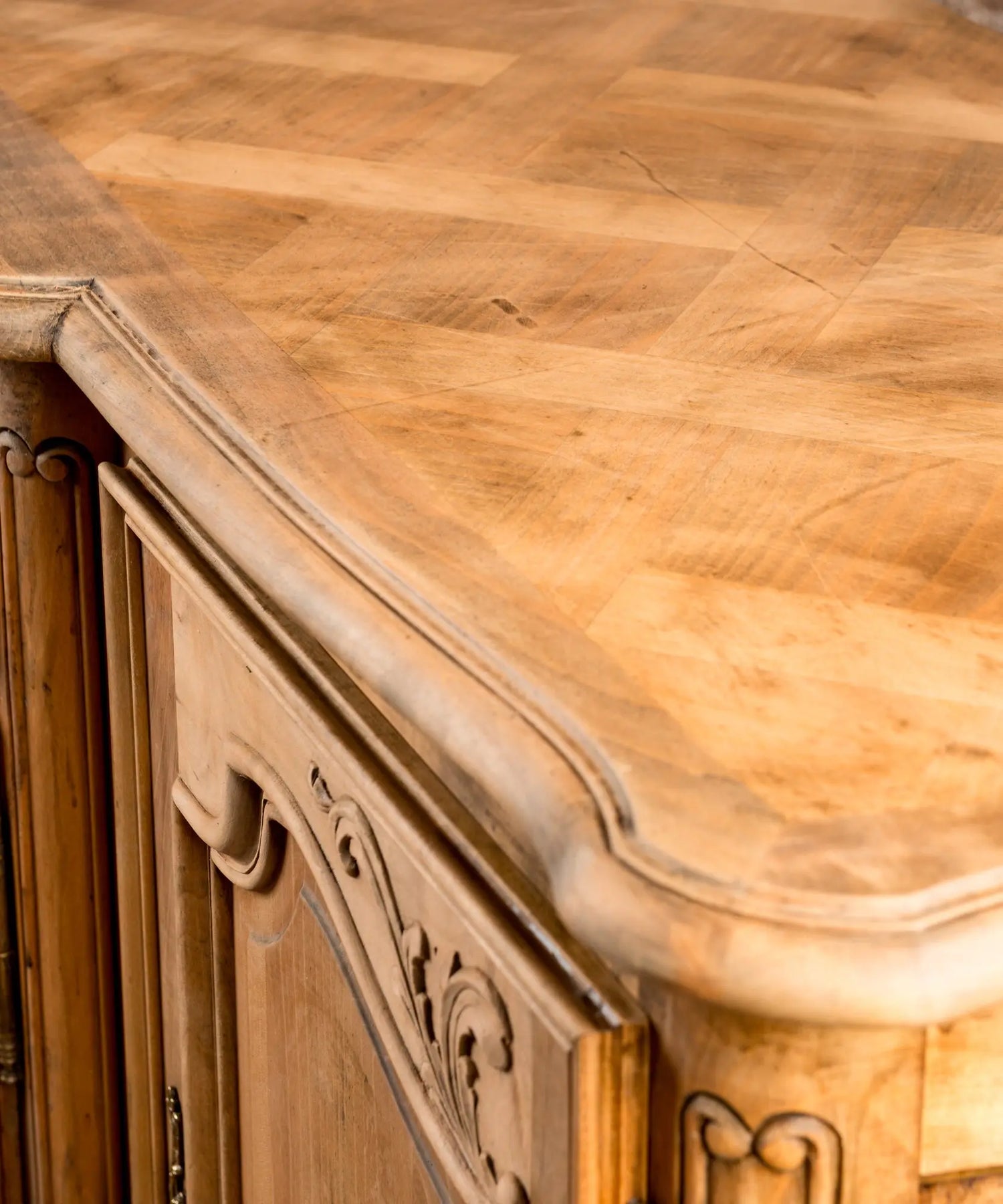 Aparador provenzal en madera lavada