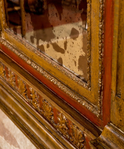 Espejo capilla en madera tallada