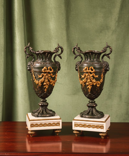 Copa antigua de bronce