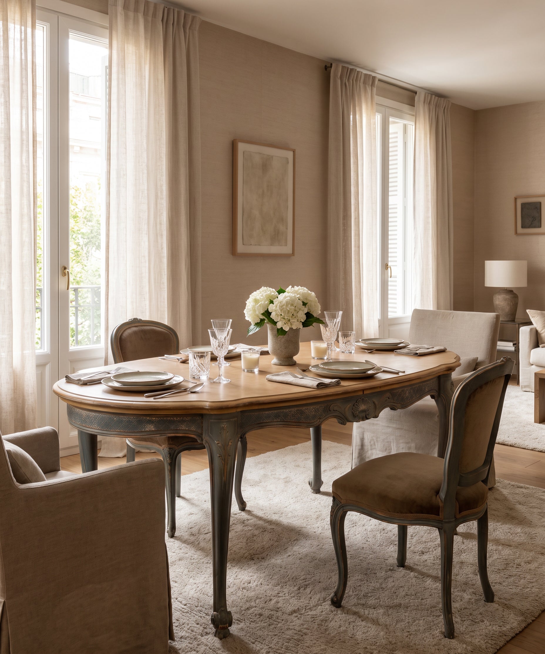 Mesa de Comedor Extensible Ovalada | Luis XV Provenzal Decapada en Azul