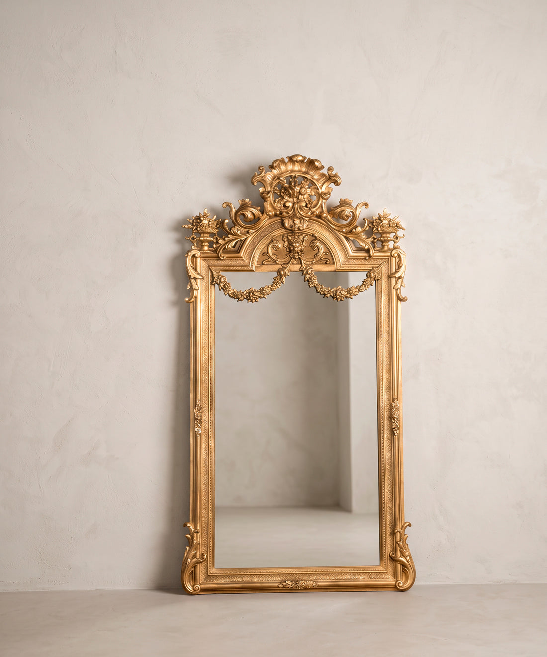 Espejo antiguo francés Napoleón III dorado al pan de oro vista frontal — Antique Arte y Decoración